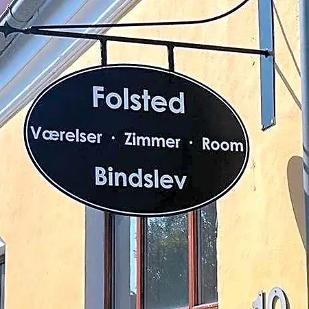 Folsted - Vaerelse 205 Fri Parkering