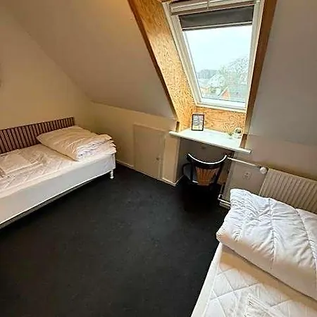 Folsted - Vaerelse 205 Fri Parkering *